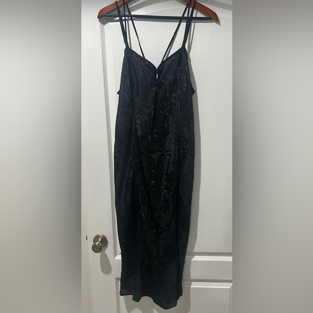Vintage Expressions by California Dynasty black satin like lingerie size L